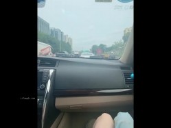 广东极品外围少女@小乳猪崽线下约啪视频流出 截图6