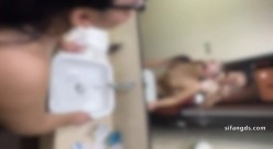 顶级淫妻博主，【曼曼奇】老婆露脸，露出，调教，多P，酒店深夜露出，马路景区，玩得超刺激 截图16