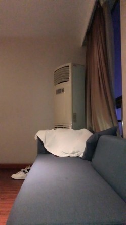 “那舒服？逼舒服”对话刺激淫荡，超强PUA大神【一路向北】私拍完结，约炮多位美女开房啪啪肛交一个比一个呻吟销魂 截图1