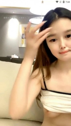 纯妹子颜值太高了，甜美的像吃了蜜似的，还会一项特殊的技能，会唿吸的粉逼，还很紧，人气超旺 一万多 截图10