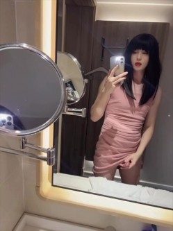 圣诞狂欢 Cindy腿腿 国产极品人气TS，长相清纯身材一流，一双纤细的大长腿，不输任何女人 截图4