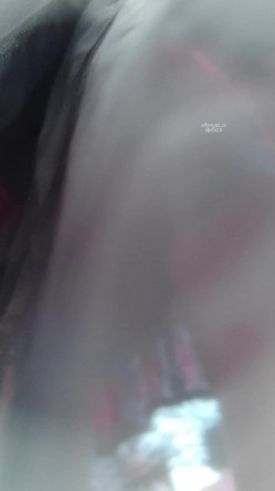 步行街拍抄底大神『KXCD』专挑年轻好看质量高的小姐姐 截图15