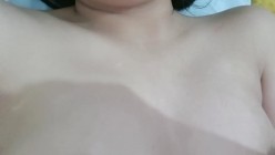 每个女学生的手机里都有一段自拍自己裸体的视频 截图13