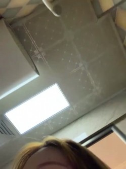 stripchat【linlian3】清纯校花 极品身材 丝袜长腿 足交 逼毛围着逼逼长满一圈 道具自慰 爆浆 截图2