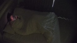 酒店偷拍高校眼镜婊班花被小伙追到手周末带出来操穴 干了几次 截图4