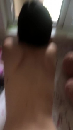 大神的绿奴母狗们，车震户外露出，滴蜡后入打开门看着邻居走廊大战，楼道做爱，威武刺激哦 22V流出！ 截图4