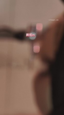 大神潜入购物中心女厕 ️近距离偷拍14位美女的各种鲍鱼 截图8