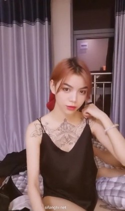 【希溪12.12】极品身材纹身美女口爆掰穴热舞诱惑啪啪 截图6