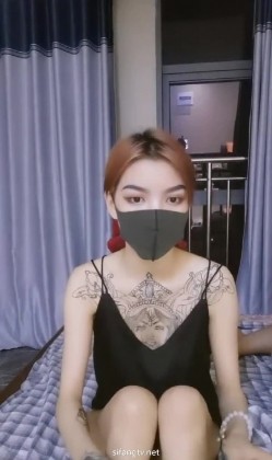 【希溪12.12】极品身材纹身美女口爆掰穴热舞诱惑啪啪 截图11