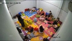 黑客破解摄像头监控偷拍 ️缅北夜总会小姐宿舍私密生活一个房间居然住那么多人 截图10
