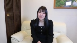 10musume-112322_01 素人AV面接 ～面接中に中出しまでしちゃうAV監督～ 截图2
