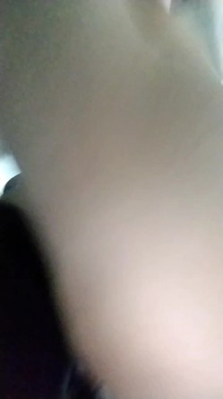 快手靓女【二姨太】美容店老板娘，S好身材大长腿，功夫相当了得，男主阳根雄伟，洗吹做相当完美 截图14