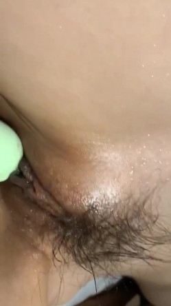 【性奴少妇&反差魅婊】超多漂亮淫妹淫妻淫女友啪啪口交甄选，靓妹舔肉棒 淫荡啪啪 骚穴特写 完美露脸 深喉内射篇 稀缺资源劲爆收藏 截图2