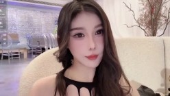 ️新晋主播【linjianvhai】极品网红脸御姐、长腿黑丝高跟职业装 截图1
