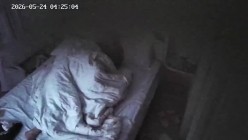 年轻小情侣开房温存 抱在一起接吻温存 扣穴 接着女上位搞完就一起睡了 截图3