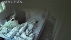 年轻小情侣开房温存 抱在一起接吻温存 扣穴 接着女上位搞完就一起睡了 截图4
