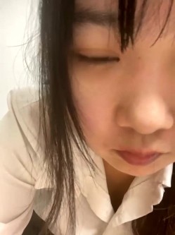 【户外露出】【Tiantian_26】有点可爱，各种户外公共场所跳蛋发骚喷水，有点骚 截图16