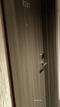 【极品稀缺 ️酒店民宿录音】真实录音各种情侣偷情夫妻学生情侣开房性爱录音带视频 声音清晰节奏感超强 女友酒后放开的叫 截图3