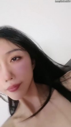 【权欲茶茶】车模身材，明星颜值，夹子音叫老公，道具潮喷，榨干你的精液 截图2