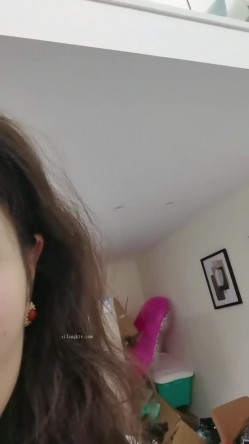这该死的女人味！绝对让人眼前一亮的超级甜美御姐，居然是个专业的舞蹈老师，专业的骚起来谁也抵挡不住，满级妩媚的漂亮女人 截图13