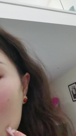 这该死的女人味！绝对让人眼前一亮的超级甜美御姐，居然是个专业的舞蹈老师，专业的骚起来谁也抵挡不住，满级妩媚的漂亮女人 截图14