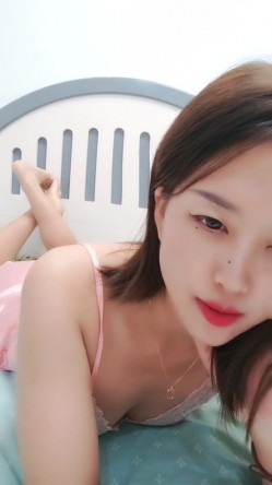 新人，这种类型的最扛不住了，【妖娆小宠】，气质美少妇，越看越有味道，妩媚~爆撸了 截图4