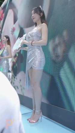 2024.广州性文化展成人展模特特写 截图6