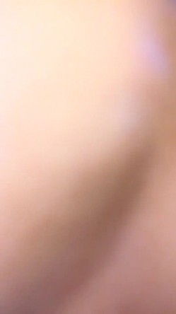 毛毛超多非常骚的少妇主播厨房自慰高潮搞得很湿很是诱惑不要错过 截图5
