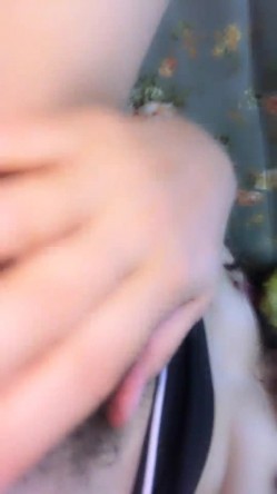 毛毛超多非常骚的少妇主播厨房自慰高潮搞得很湿很是诱惑不要错过 截图16