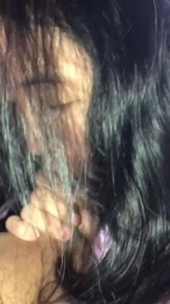 熟女阿姨吃鸡啪啪 在家被无套输出 爆菊花 操的噢噢叫不停 内射 截图2