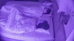 酒店偷拍百褶裙眼镜骚货与性瘾男睡到半夜都要起来操一炮接着睡 截图16