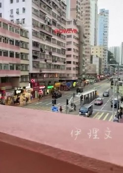 香港大学女神 尹理文户外露出 各种场合露出放飞自我 全裸半裸秀极品身材 截图13