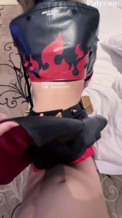 「美女Coser收藏家」福利姬泡良大神「Maniacccccc」《绝区零》柏妮思火放太多被抓到被惩罚！“受不了了腿都发抖” 截图11