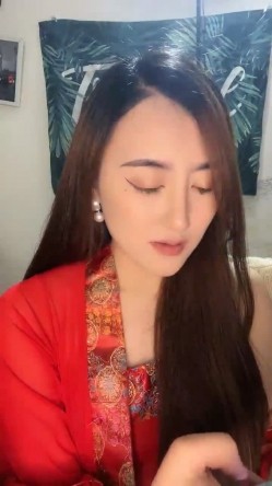 重磅！御姐女神下海，【痴女1】，好久没遇到这么漂亮的御姐了，骚到爆，那眼神看了真是受不了 截图1
