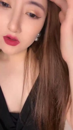 重磅！御姐女神下海，【痴女1】，好久没遇到这么漂亮的御姐了，骚到爆，那眼神看了真是受不了 截图7