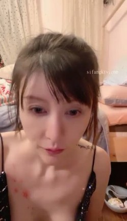 新人！御姐 ️超级迷人~淫荡美少妇~自慰喷水！双腿都在颤抖 ️极度诱惑！ 截图13