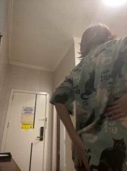 ️极品眼镜骚妹【xiaomugouya】非常反差的肥臀眼镜妹子白丝黑丝跳蛋自慰 截图8
