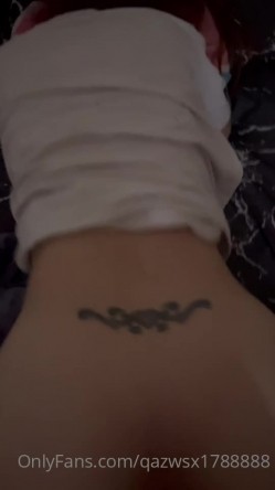 妻妈咪孕妇，实际上是个纹身打舌钉的骚逼少妇「qazwsx1788888」OF大尺度露脸私拍 截图8