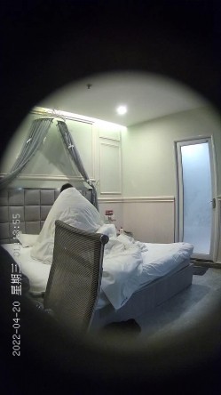 【最新流出解密 ️安防摄像头】猥琐姐夫偷情漂亮小姨子连操两次 叫声淫叫“姐夫 再来一次啊”超清3K原版 截图5