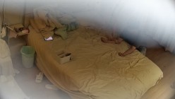 民宿酒店  极品美女跟种马男友住店 被各种暴操 抠逼抠到狂喷水 把床单打湿一大片 截图8
