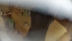 民宿酒店  极品美女跟种马男友住店 被各种暴操 抠逼抠到狂喷水 把床单打湿一大片 截图9