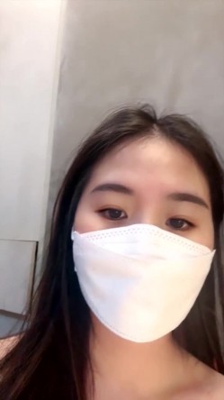 【爱黑人的小姨子】跳蛋塞逼里手指掰开阴唇按摩刺激阴蒂 高潮喷尿 截图10