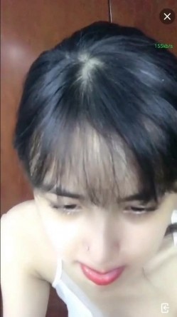极品中的极品美少女下海【小可爱】守了几天终于脱衣服了，很爽很诱惑啊 截图11