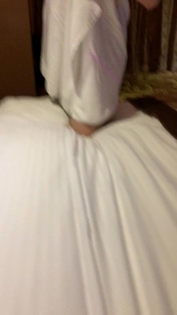 和台湾风韵少妇约看电影忍不住中途跑卫生间里口爱，回到家才发现她原来那么骚骑上去就不肯下来了太勾魂了 截图6