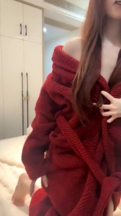 反差 闷骚乖乖女【欲酥·兮】美腿 粉红骚穴 多道具自慰 截图1