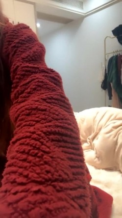 反差 闷骚乖乖女【欲酥·兮】美腿 粉红骚穴 多道具自慰 截图3