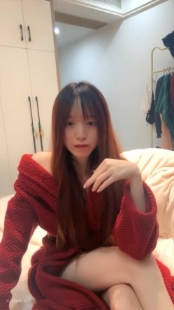 反差 闷骚乖乖女【欲酥·兮】美腿 粉红骚穴 多道具自慰 截图10