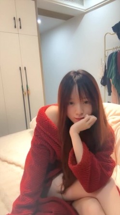 反差 闷骚乖乖女【欲酥·兮】美腿 粉红骚穴 多道具自慰 截图11