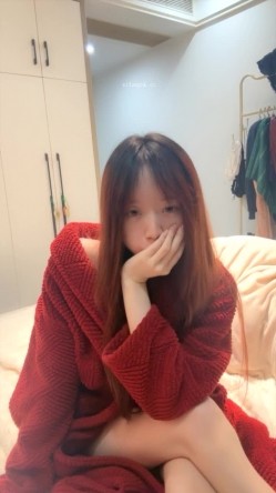 反差 闷骚乖乖女【欲酥·兮】美腿 粉红骚穴 多道具自慰 截图14