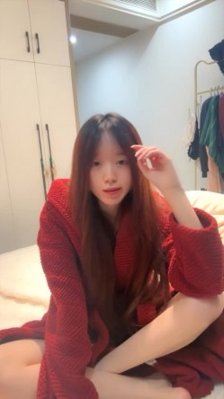 反差 闷骚乖乖女【欲酥·兮】美腿 粉红骚穴 多道具自慰 截图15